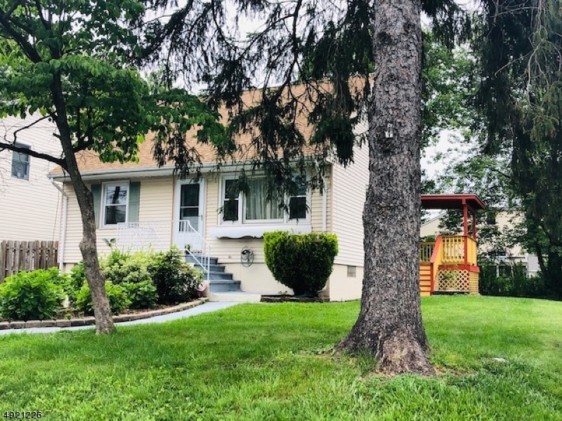 14 Beechwood Ave