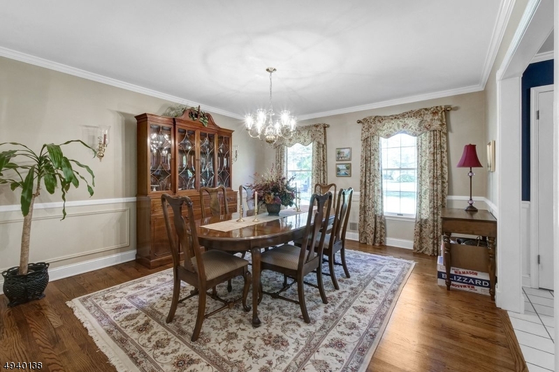 10 Edward Ct