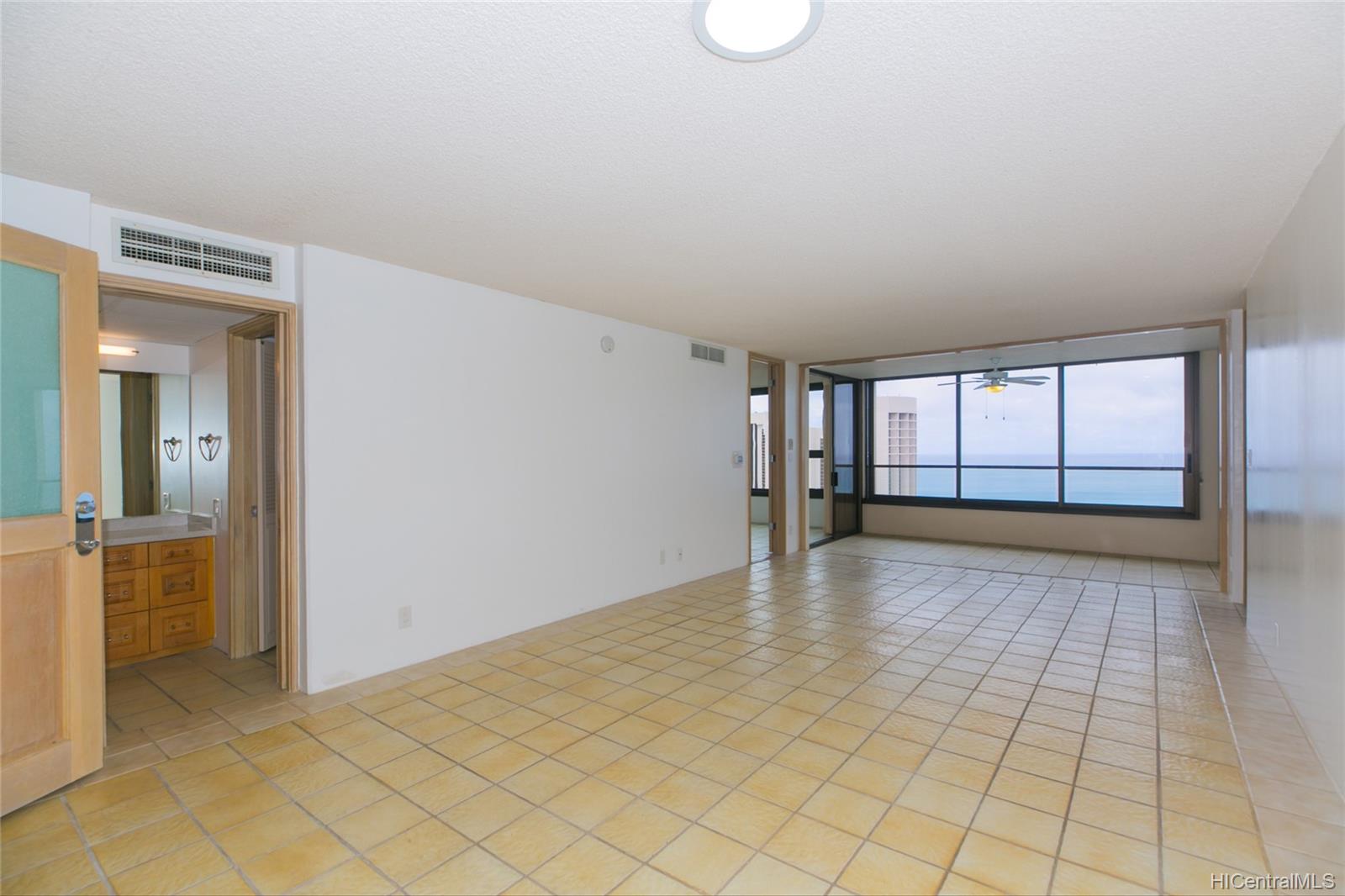 1650 Ala Moana Boulevard