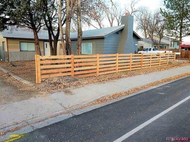 1655 Niagara