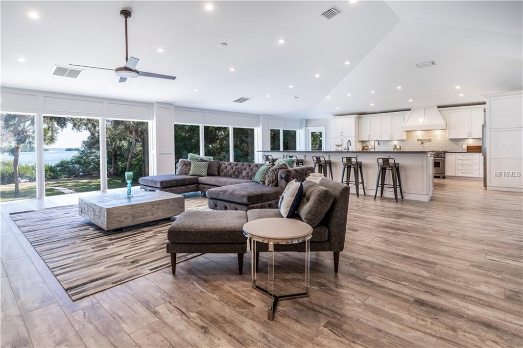 1939 Bayview Drive