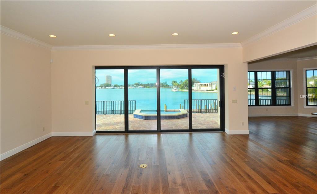 212 Bird Key Drive