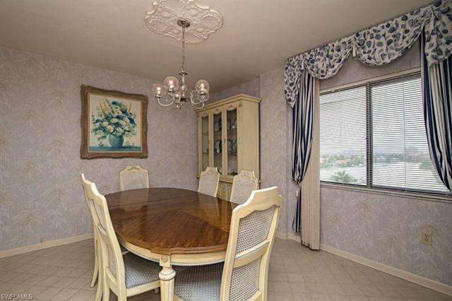 11030 Gulfshore Dr
