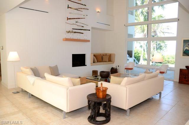 56 Gulf Shore Blvd S