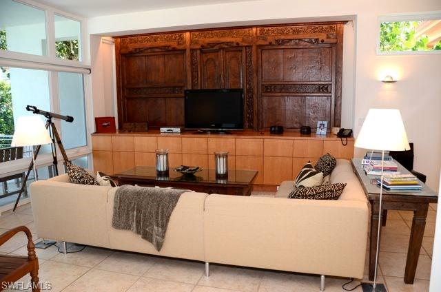 56 Gulf Shore Blvd S