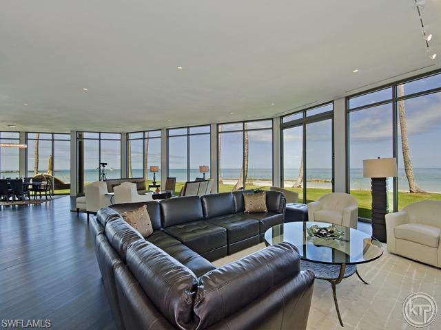 4550 Gordon Dr