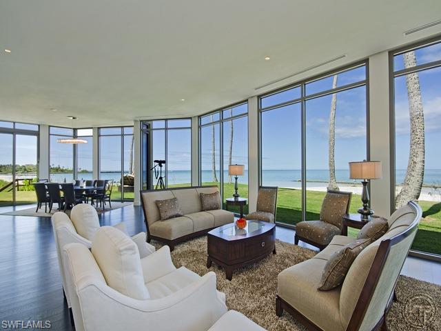 4550 Gordon Dr