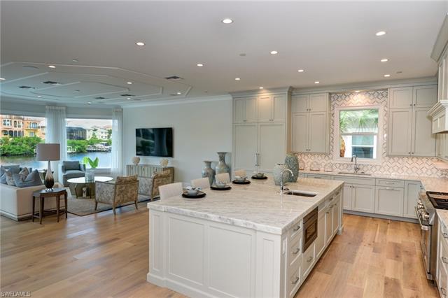 223 Bayfront Dr