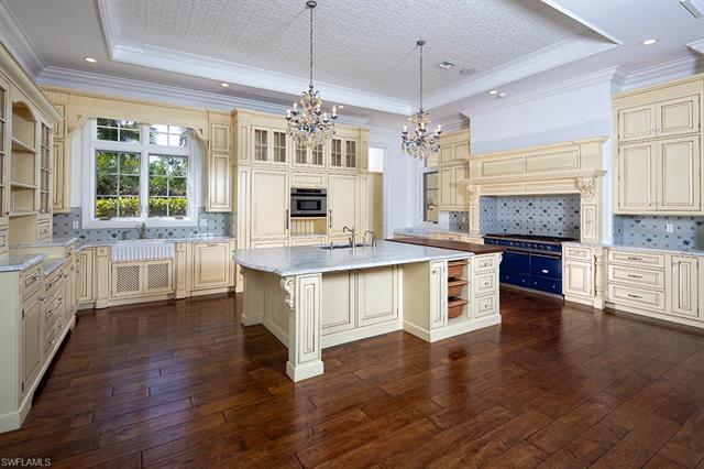 3292 Green Dolphin Ln