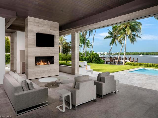 1777 Galleon Dr