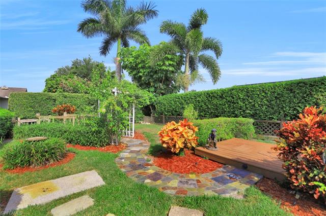 4624 Chippendale Dr