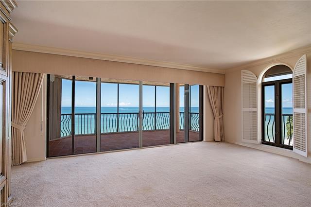 1221 Gulf Shore Blvd N