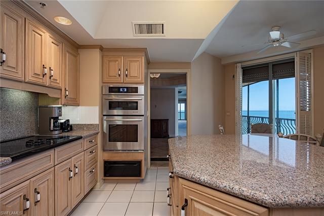 1221 Gulf Shore Blvd N