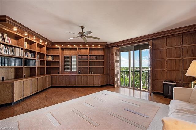 1221 Gulf Shore Blvd N