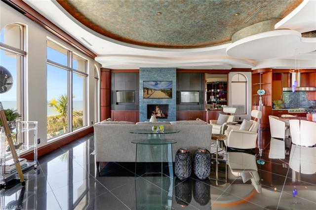 110 Guadeloupe Ln