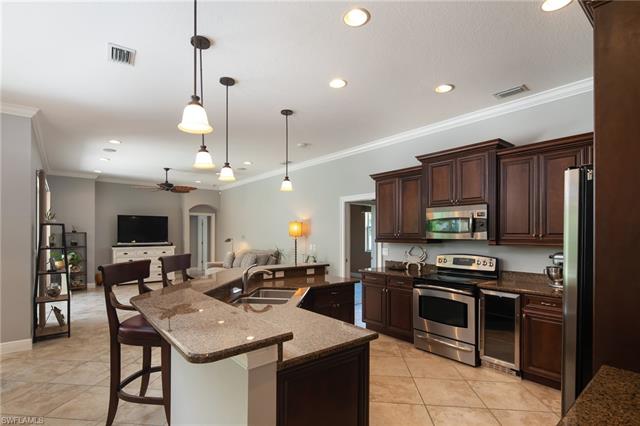 20819 Torre Del Lago St