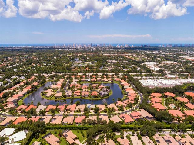 4980 Rustic Oaks Cir