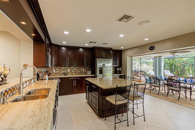 4845 Regal Dr