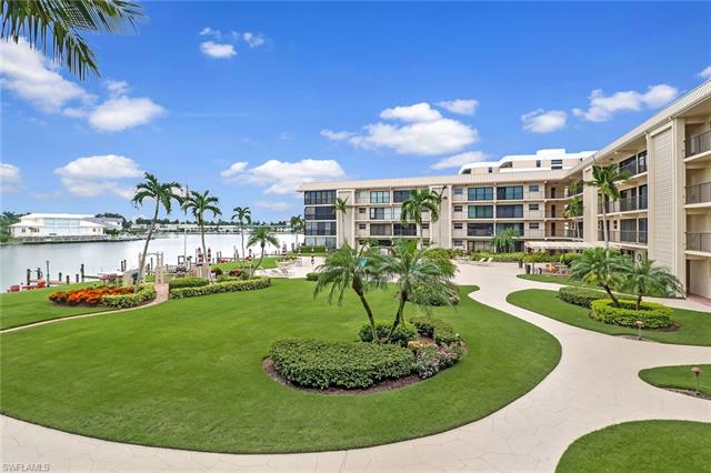 3200 Gulf Shore Blvd N