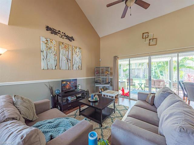 1419 Monarch Cir