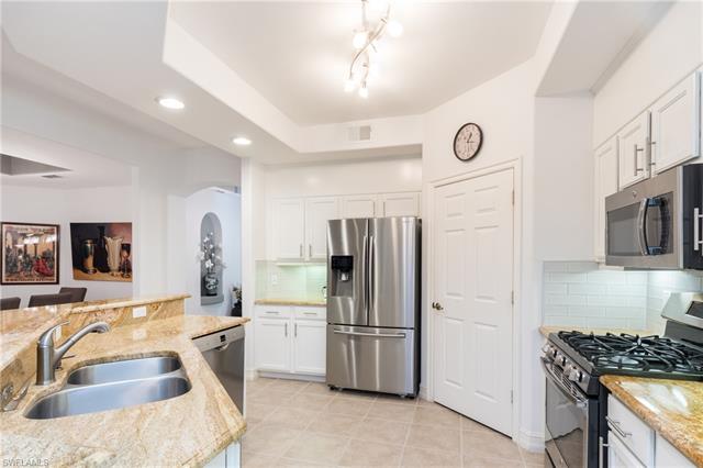 1996 Tarpon Bay Dr N