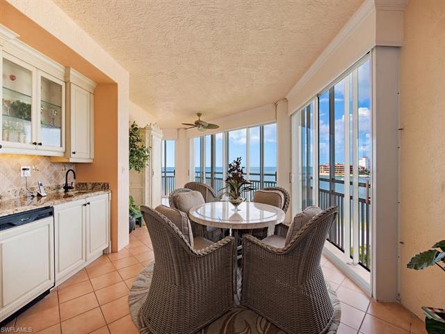6000 Royal Marco Way