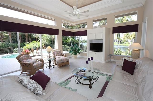 27260 Oak Knoll Dr