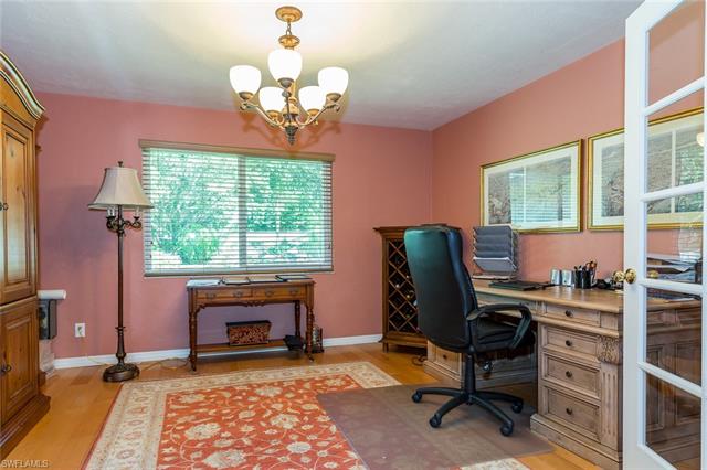 216 Willoughby Dr