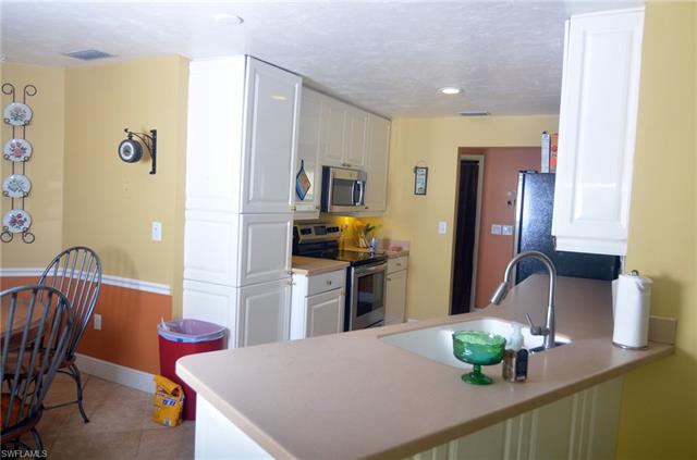 169 Briarcliff Ln