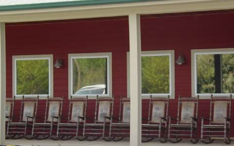 3915 Highway 76