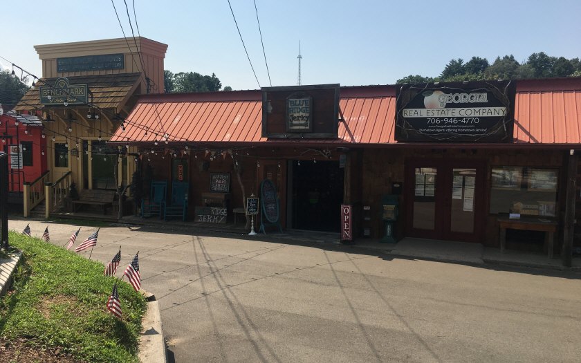 662 East Main Street