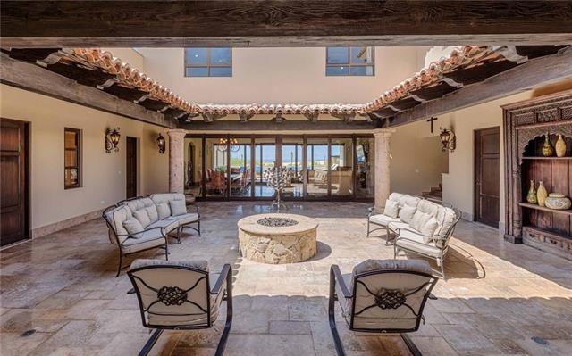 19 Villa Del Rey