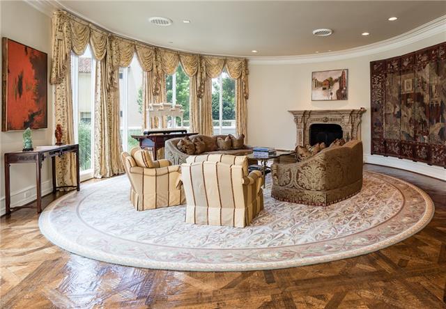 3428 Beverly Drive