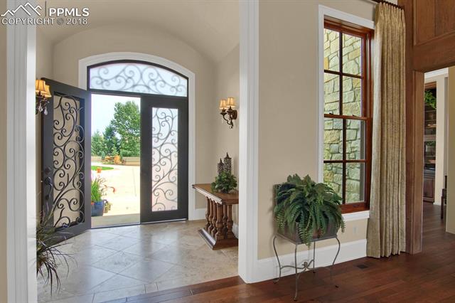 3560 Sebastian Heights