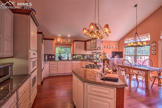220 Parkview Drive