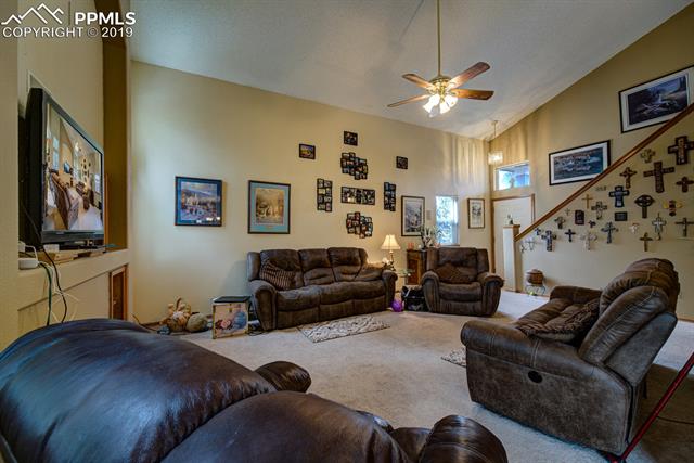 2071 Woodsong Way